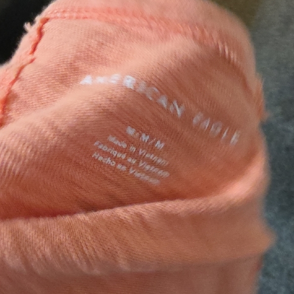 American Eagle Outfitters Coral Floral Cropped Tee - Picture 4 of 4